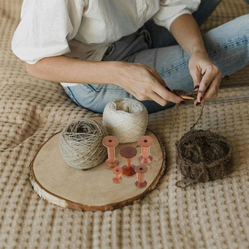 Embroidery Thread - Conjunto de 7 Bobinas de Madeira: