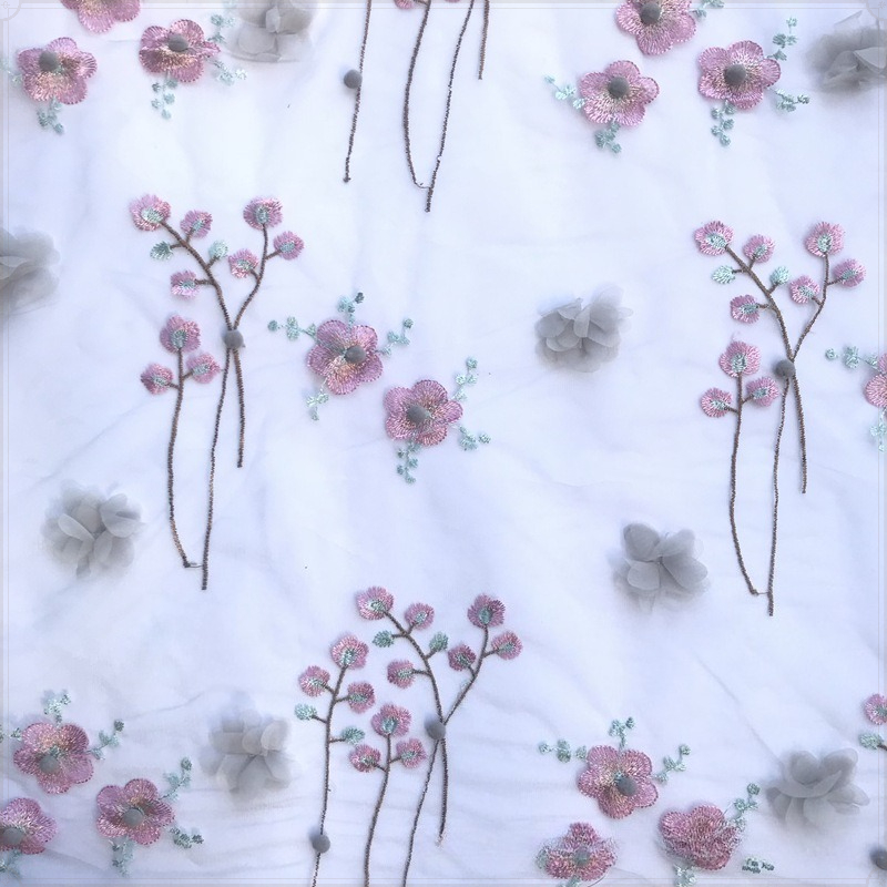 Tecido de Tule com Bordado Flo - Embroidery Veil avaliação e preço